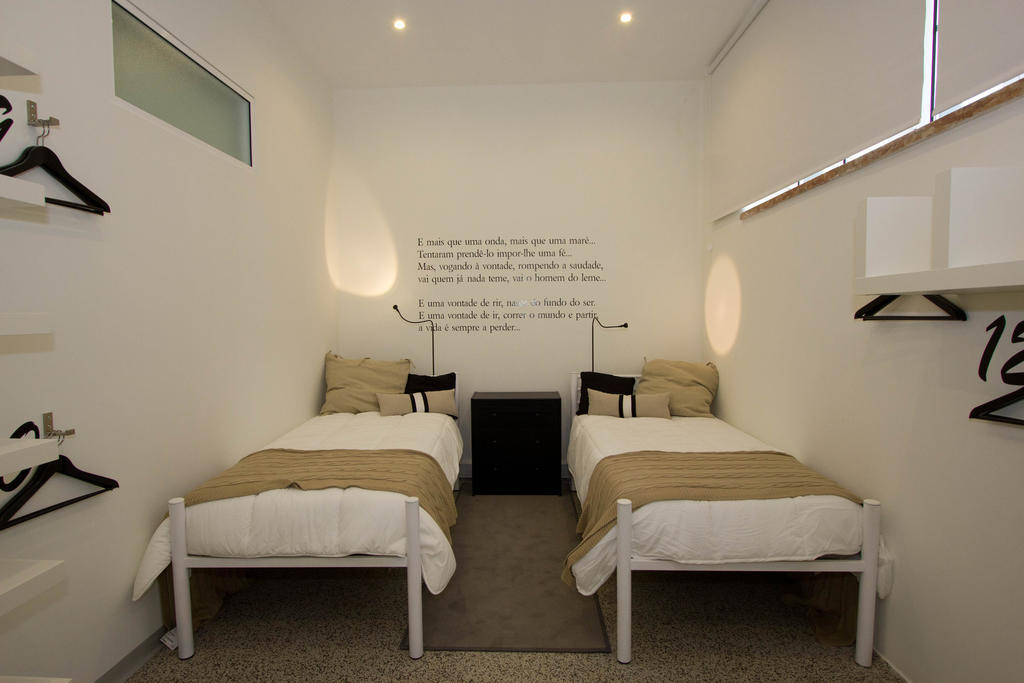 Turismo Do Seculo Otel Estoril Oda fotoğraf A bedroom in the hotel
