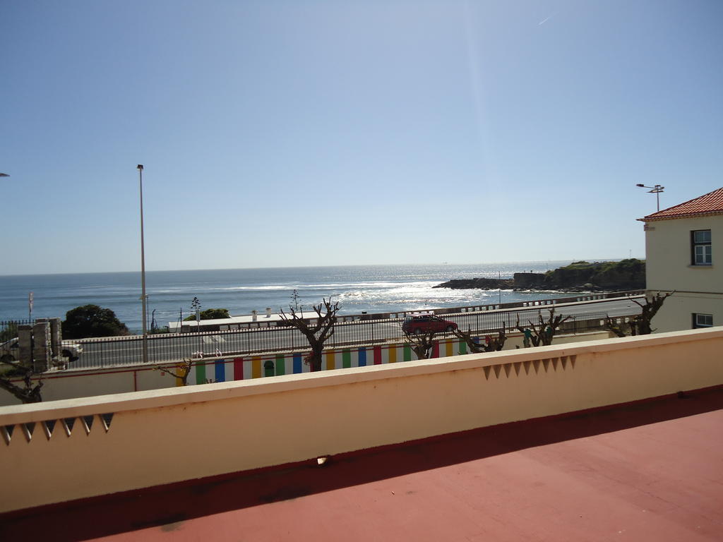 Turismo Do Seculo Otel Estoril Dış mekan fotoğraf View of the port of Porto Covo